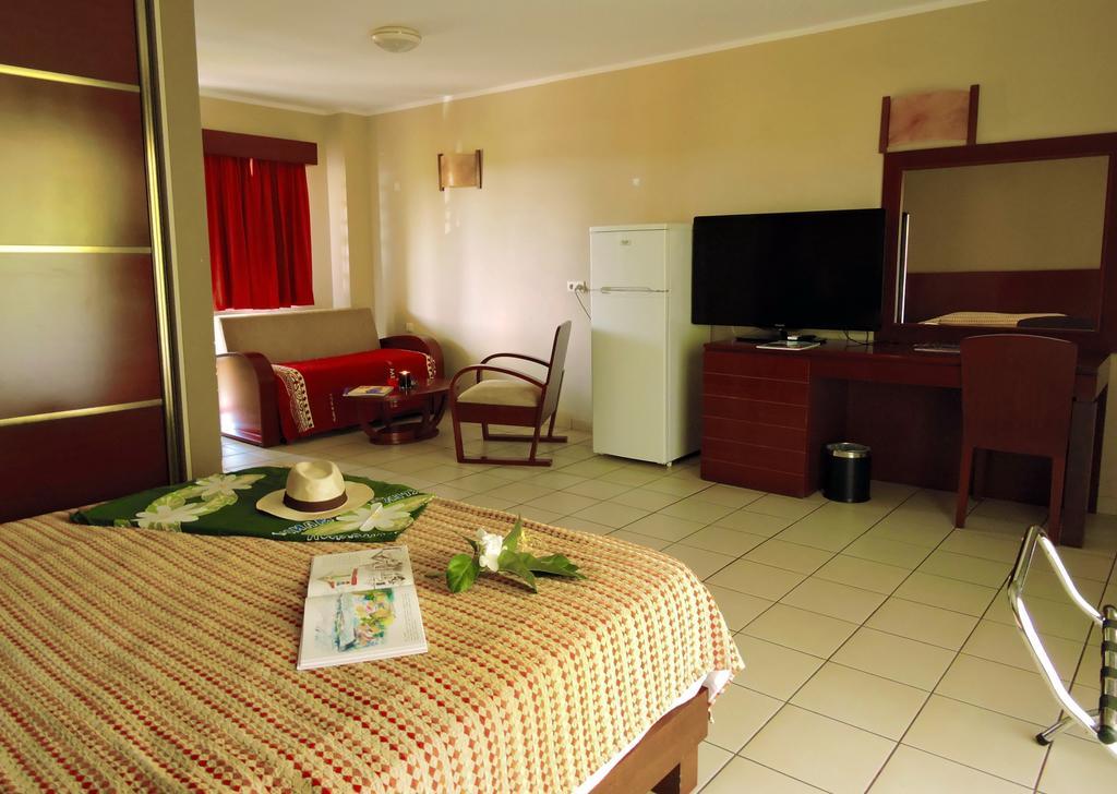 Koniambo Hotel Koné Екстериор снимка
