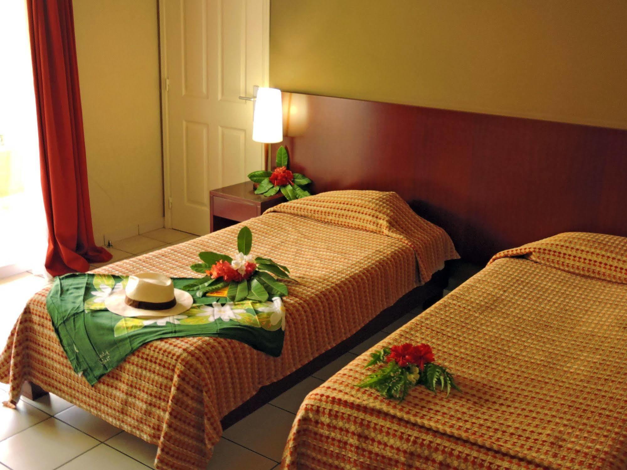 Koniambo Hotel Koné Екстериор снимка